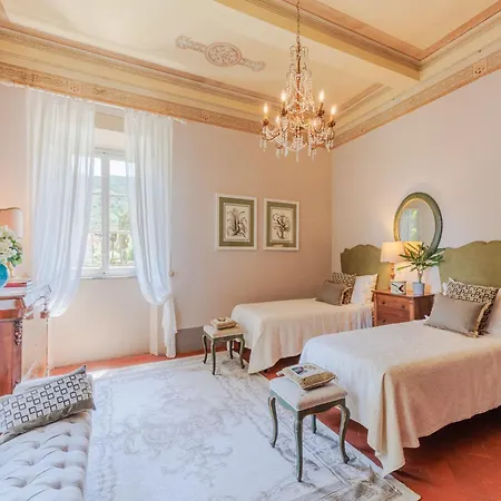 5 Bedrooms Traditional In Lucca * Vorno