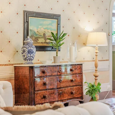 5 Bedrooms Traditional In Lucca
