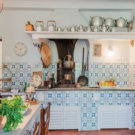 5 Bedrooms Traditional In Lucca *