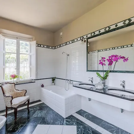 5 Bedrooms Traditional In Lucca * Vorno