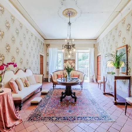 5 Bedrooms Traditional In Lucca Villa Vorno