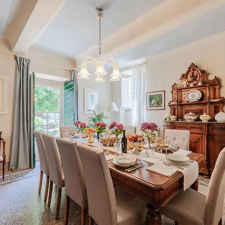 5 Bedrooms Traditional In Lucca *